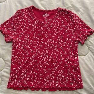 Hollister Must-Have Collection Red Floral Ribbed Baby Tee